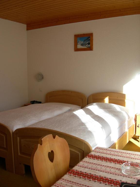Hotel Adler Saas-Grund Habitación foto